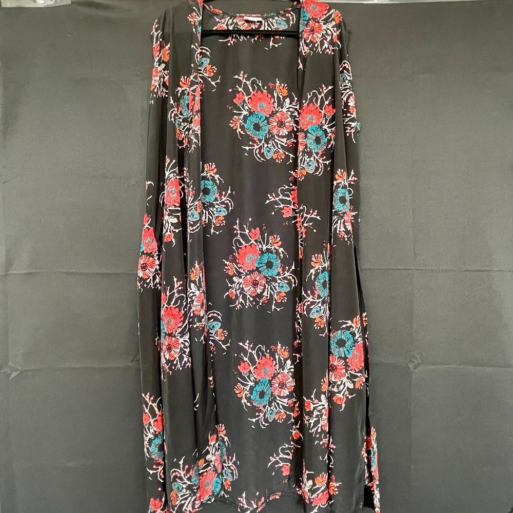 EUC Lularoe Stunning Floral & Silky XL Joy, LLR